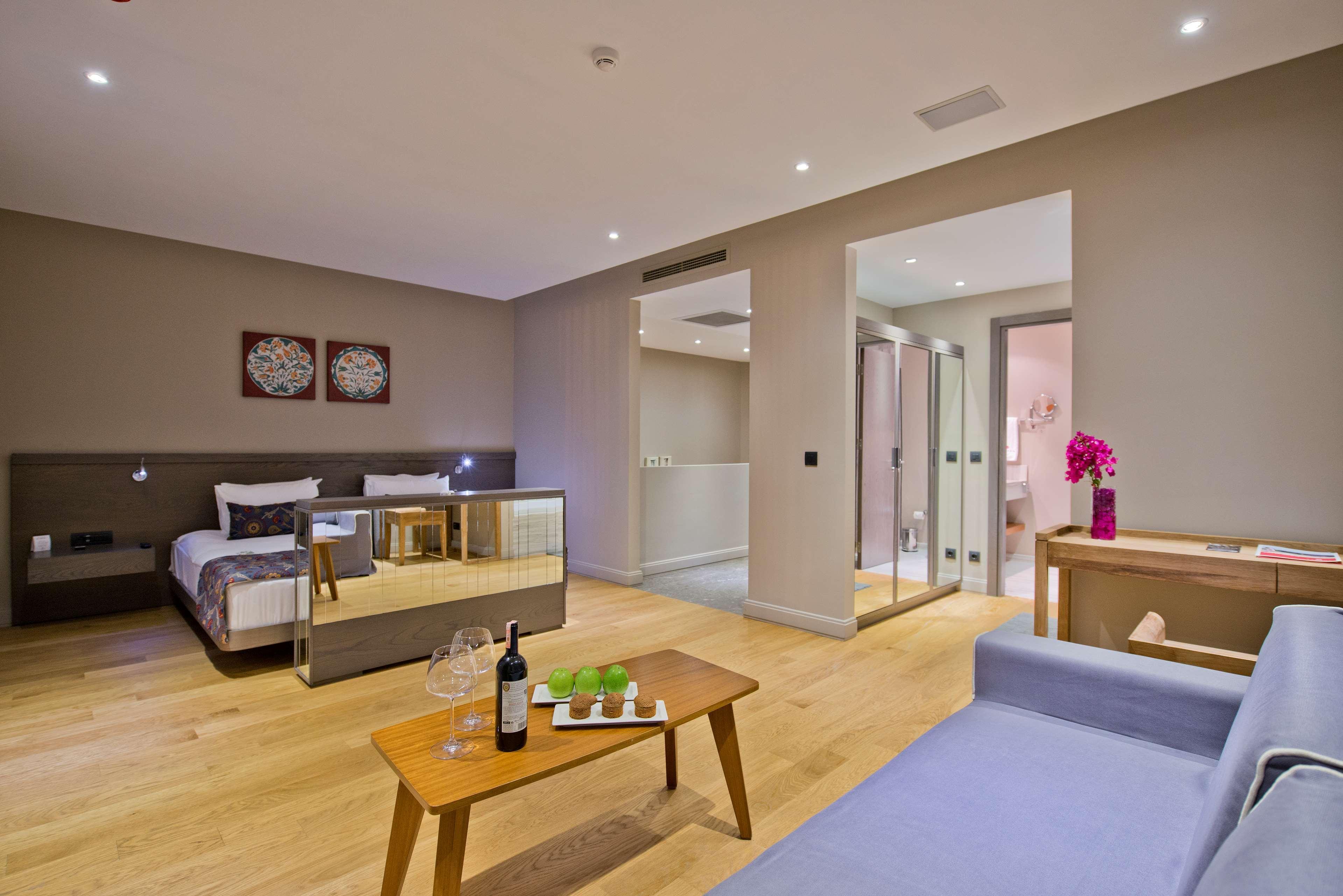 Ramada Resort By Wyndham Bodrum Bitez Εξωτερικό φωτογραφία