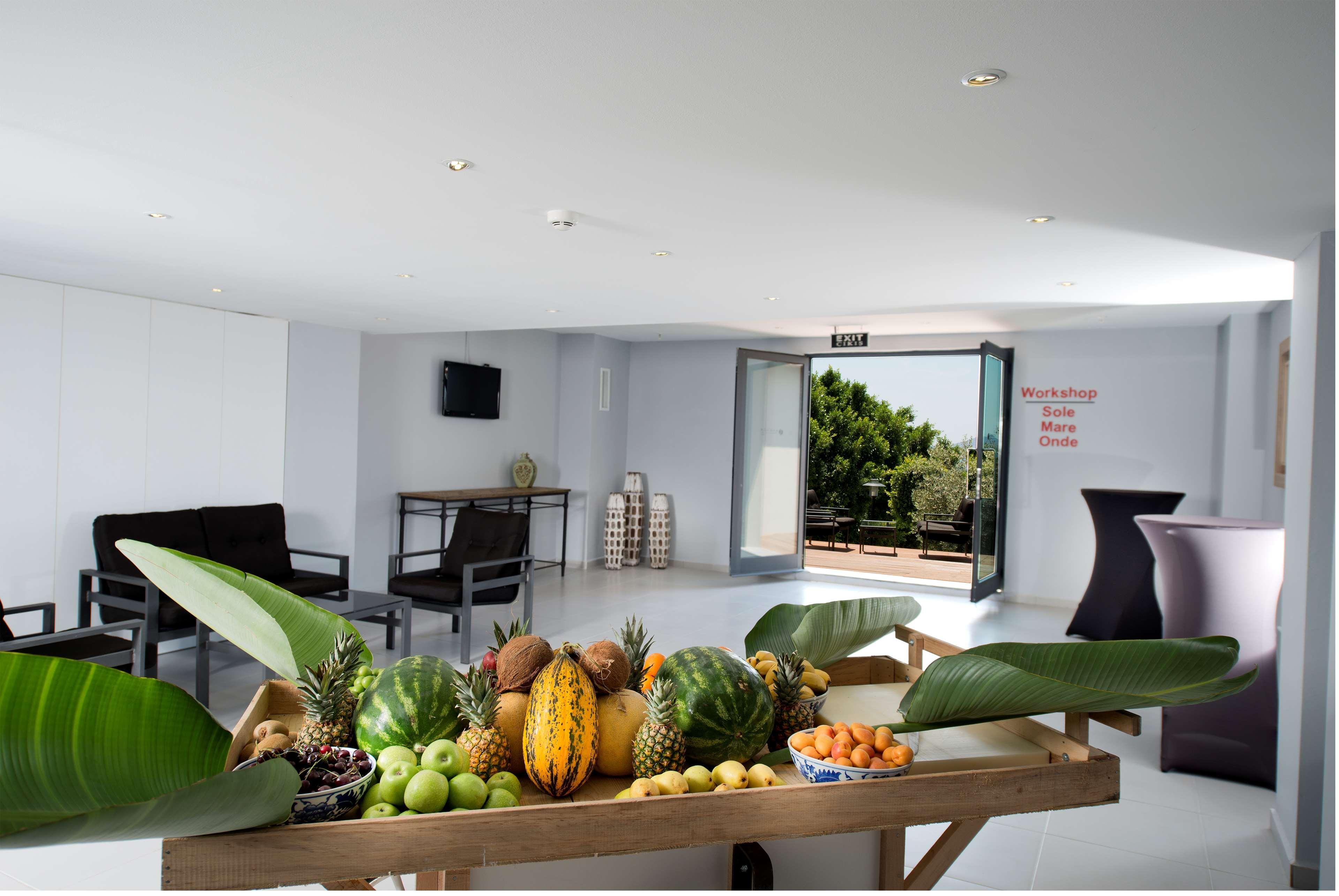 Ramada Resort By Wyndham Bodrum Bitez Εξωτερικό φωτογραφία