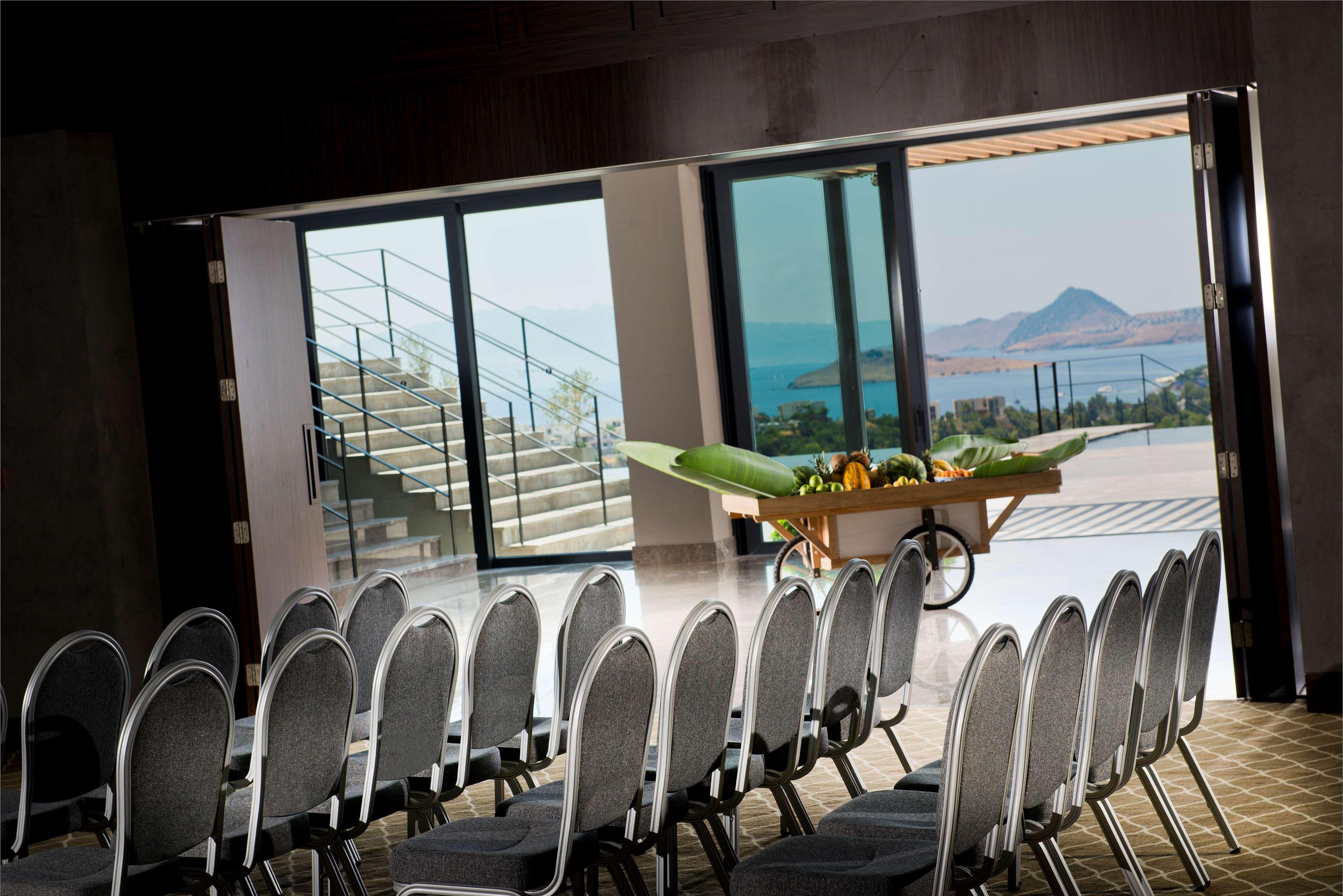 Ramada Resort By Wyndham Bodrum Bitez Εξωτερικό φωτογραφία