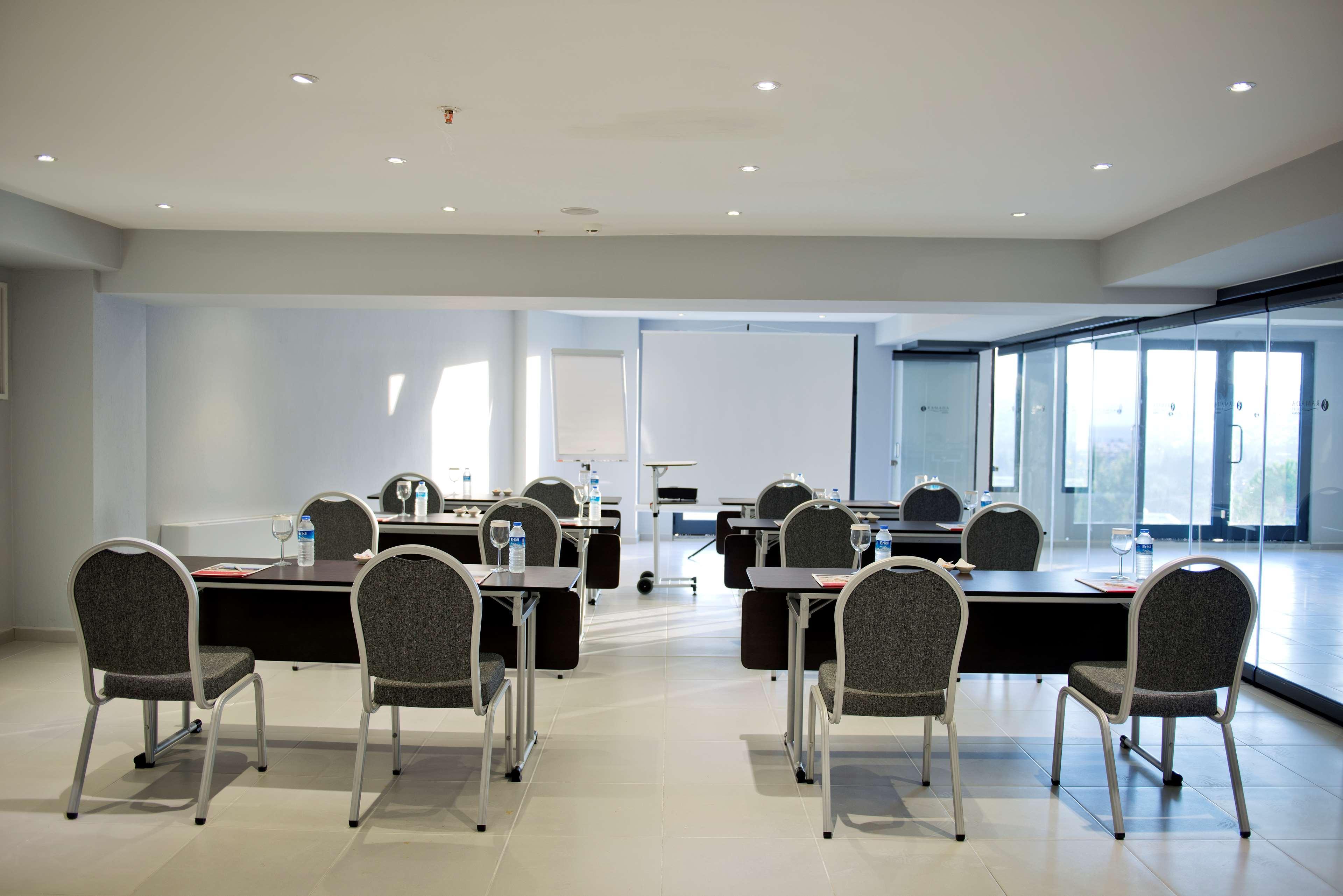 Ramada Resort By Wyndham Bodrum Bitez Εξωτερικό φωτογραφία