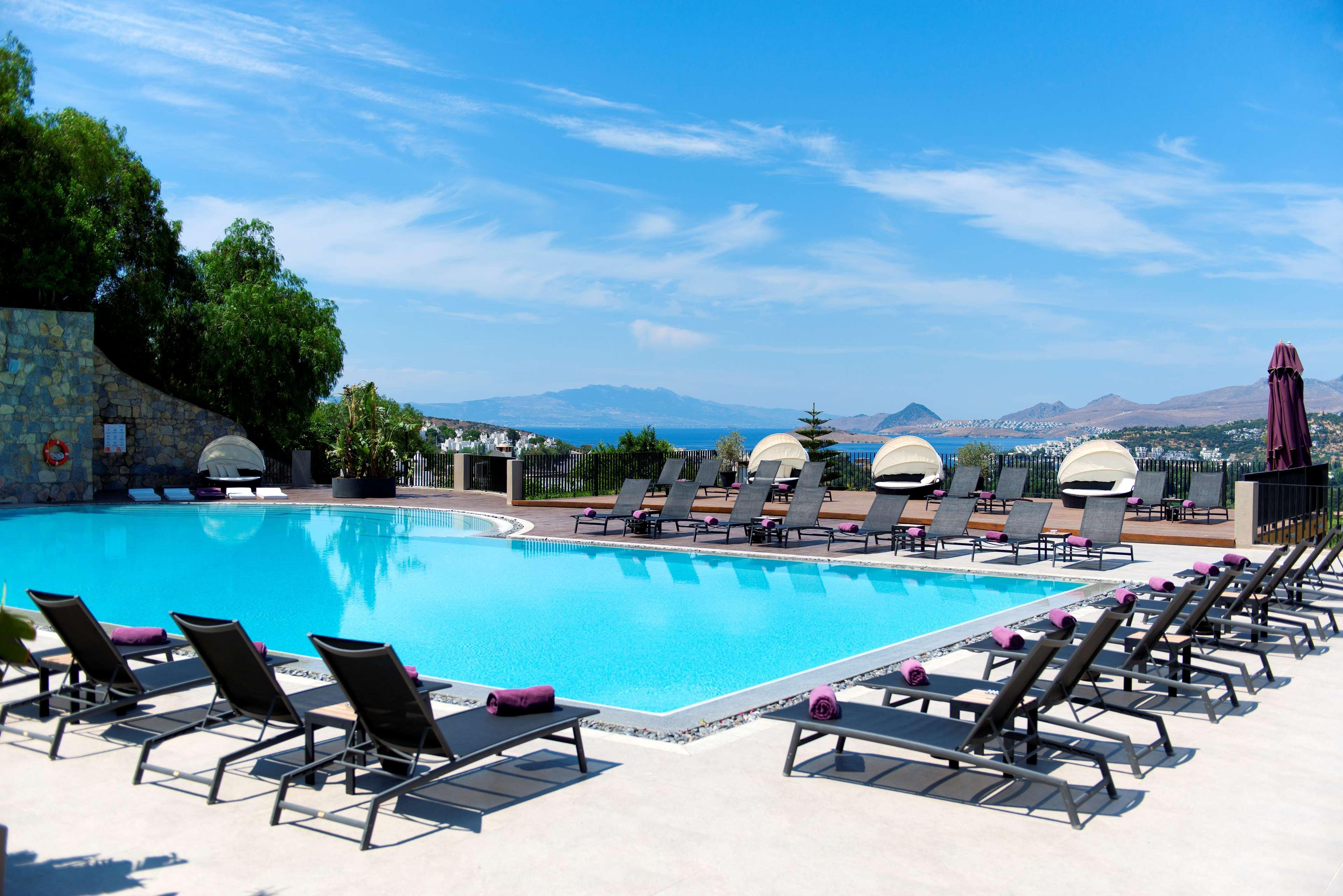 Ramada Resort By Wyndham Bodrum Bitez Εξωτερικό φωτογραφία