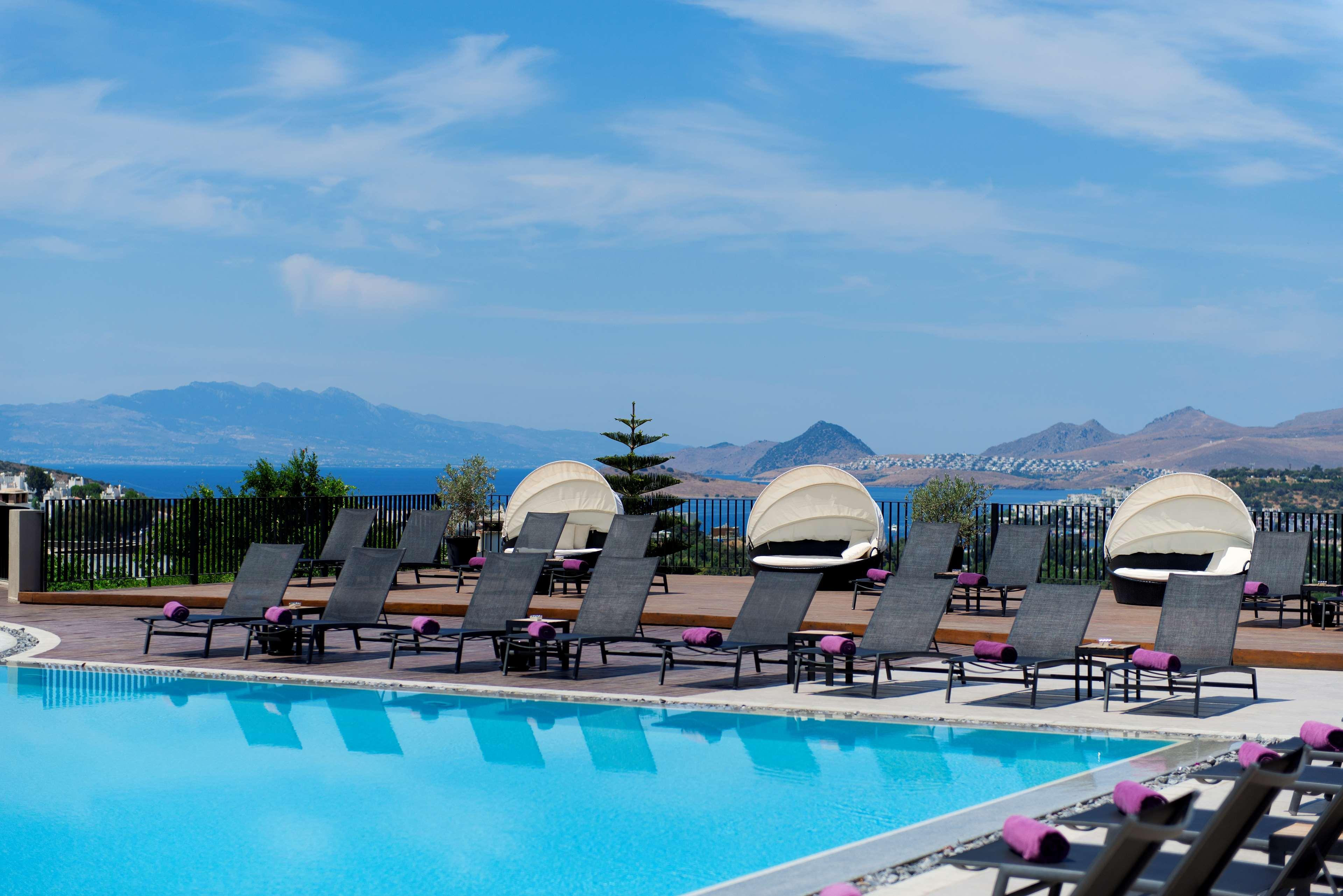 Ramada Resort By Wyndham Bodrum Bitez Εξωτερικό φωτογραφία