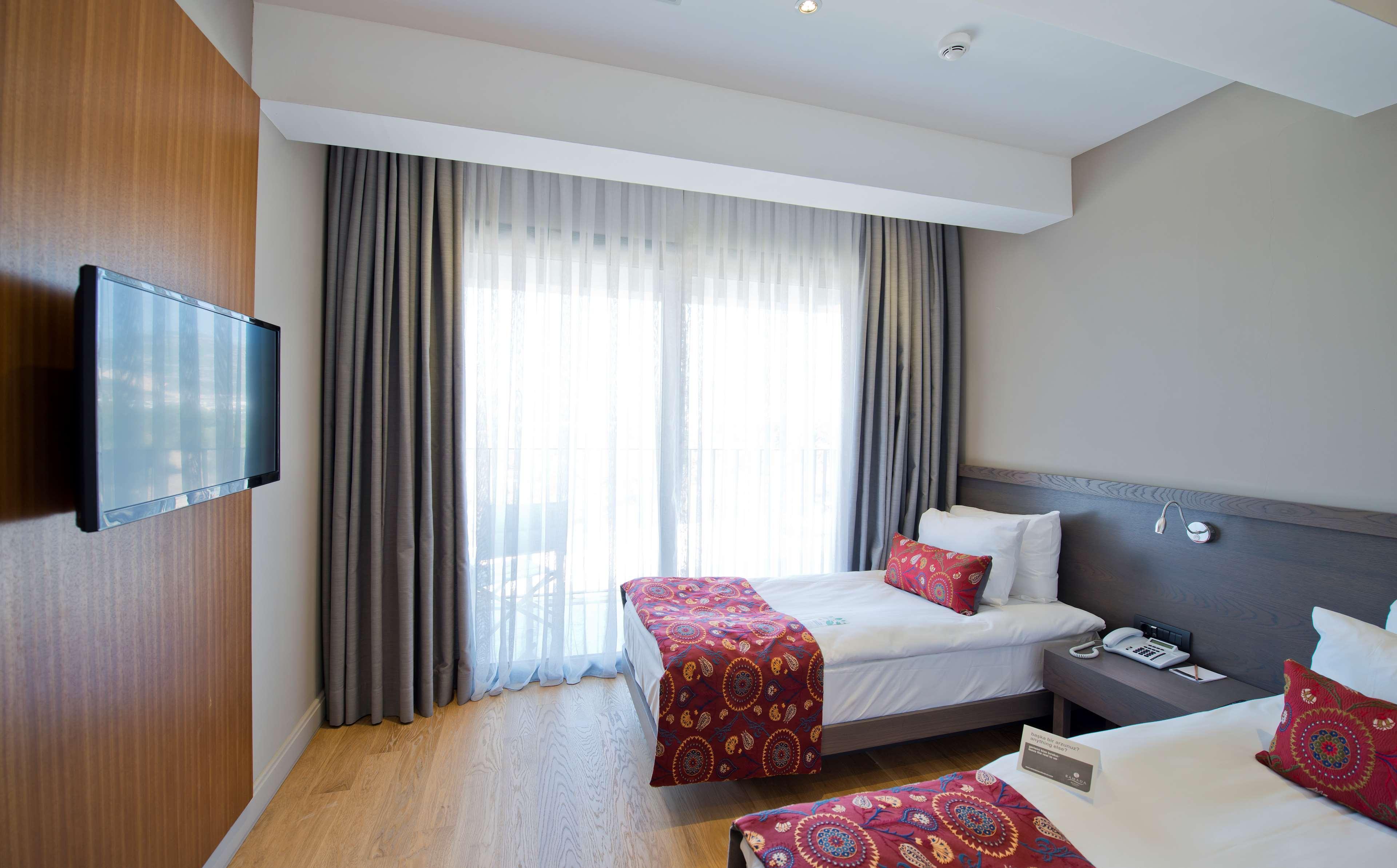 Ramada Resort By Wyndham Bodrum Bitez Εξωτερικό φωτογραφία