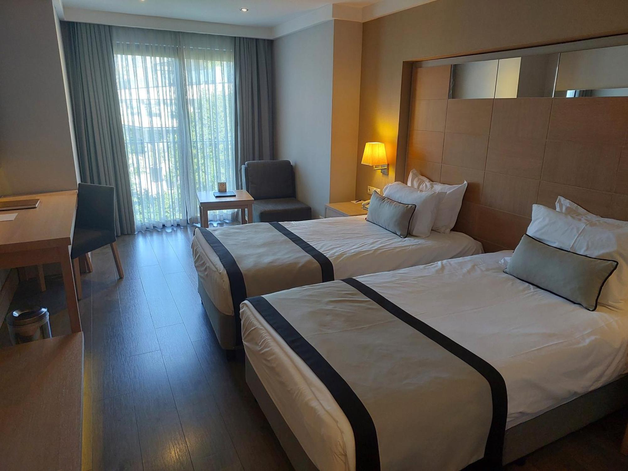 Ramada Resort By Wyndham Bodrum Bitez Εξωτερικό φωτογραφία